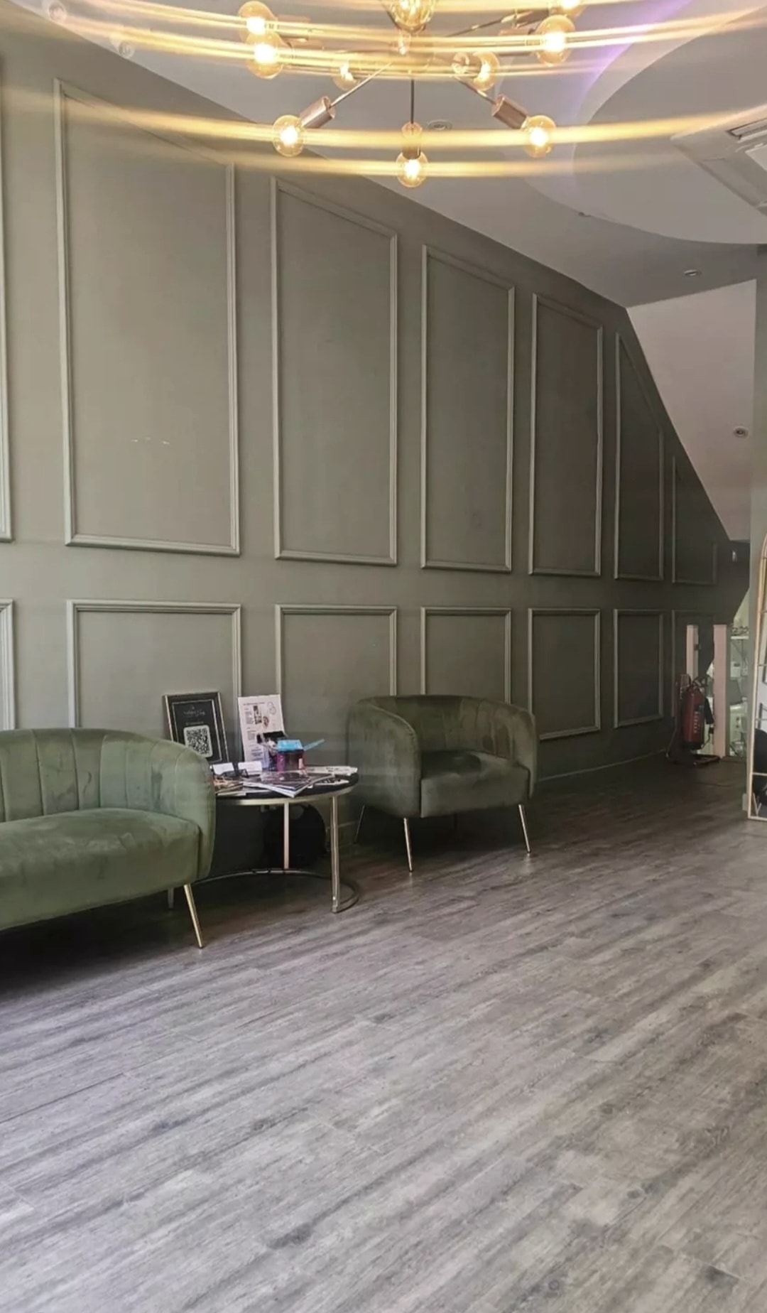 Beautlux clinic reception and waiting area, Fulham